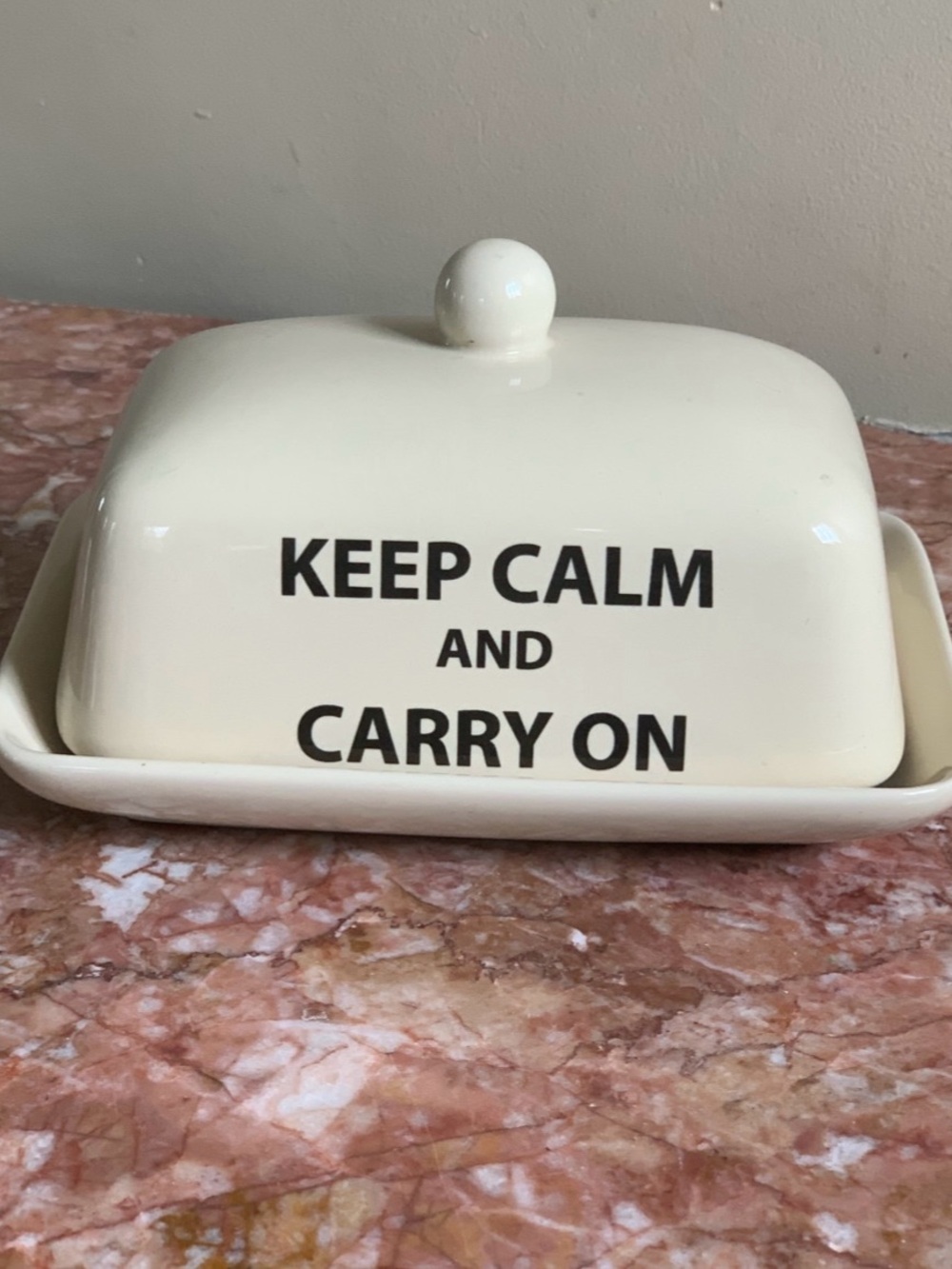 Keep Calm and Carry On” Ceramic Butter Dish With Cover 7x5x5 Vintage Kitchen